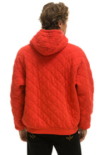 Cargar imagen en el visor de la galería, QUILTED RELAXED PULLOVER HOODIE - RED Hoodie Aviator Nation