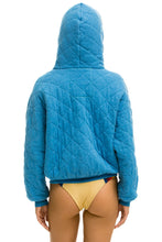 Cargar imagen en el visor de la galería, QUILTED ZIP HOODIE RELAXED - OCEAN Hoodie Aviator Nation