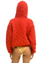 Cargar imagen en el visor de la galería, QUILTED ZIP HOODIE RELAXED - RED Hoodie Aviator Nation