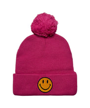 Carregar imagem no visualizador da galeria, SMILEY POM POM RIB BEANIE Beanie Aviator Nation