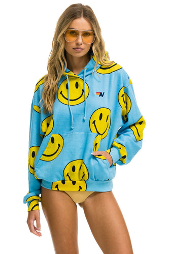 SMILEY REPEAT RELAXED PULLOVER HOODIE - SKY Hoodie Aviator Nation