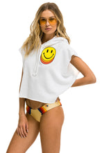 Last inn bildet i Galleri-visningsprogrammet, SMILEY SUNSET SLEEVELESS RELAXED CROPPED PULLOVER HOODIE - WHITE Aviator Nation