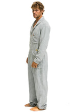 Carregar imagem no visualizador da galeria, UNISEX CORDUROY FLIGHT SUIT - CLOUD Flight Suit Aviator Nation