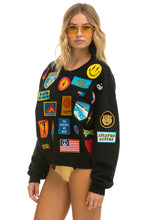 Load image into Gallery viewer, VINTAGE PATCH RELAXED CREW SWEATSHIRT - BLACK Sweatshirt Aviator Nation